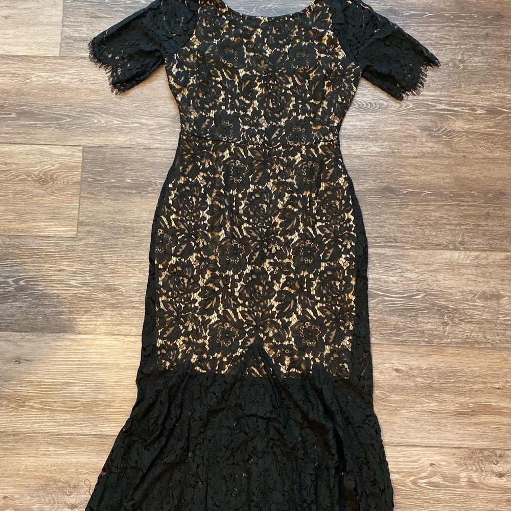 Women’s Black Lace MIDI Dress